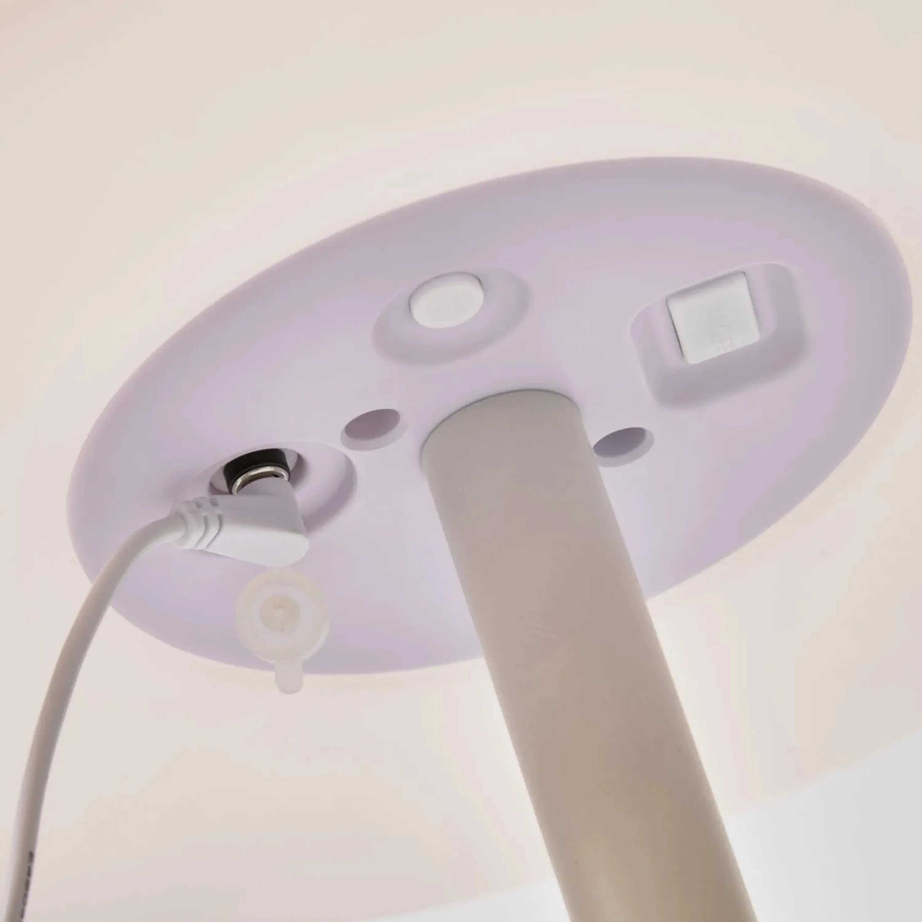 Amaray Outdoor Table Lamp - White
