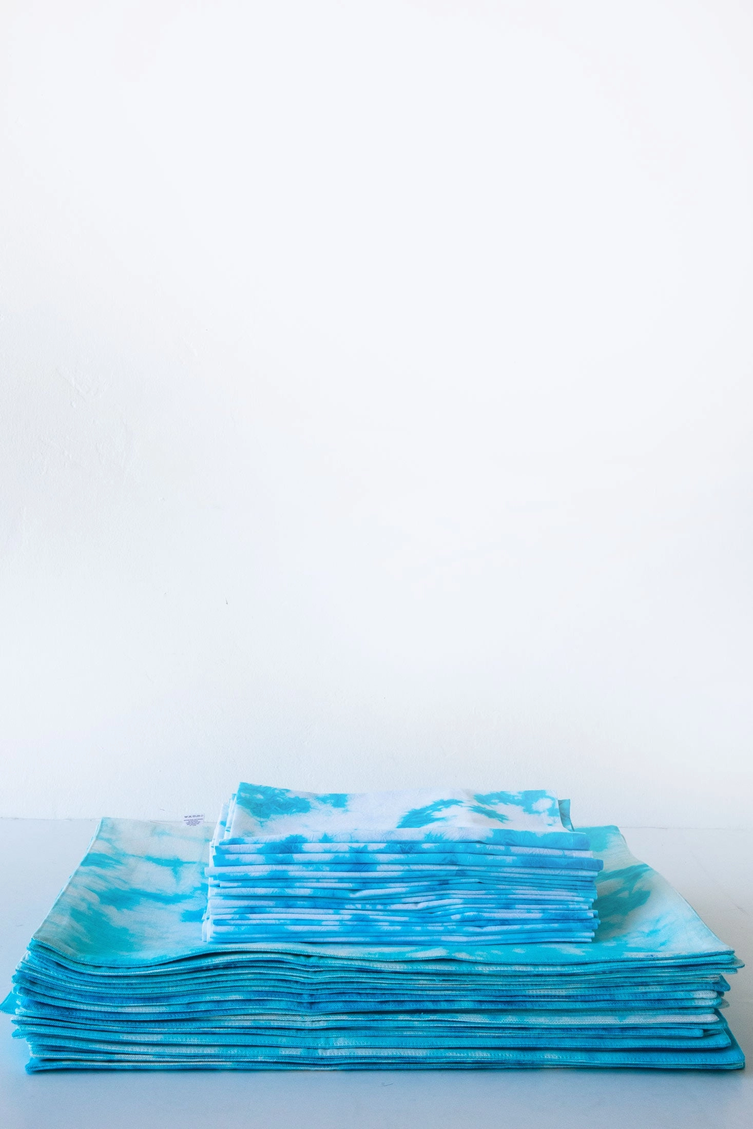 Blessed White/Blue  Cloud Tye Dye Canvas Placemats