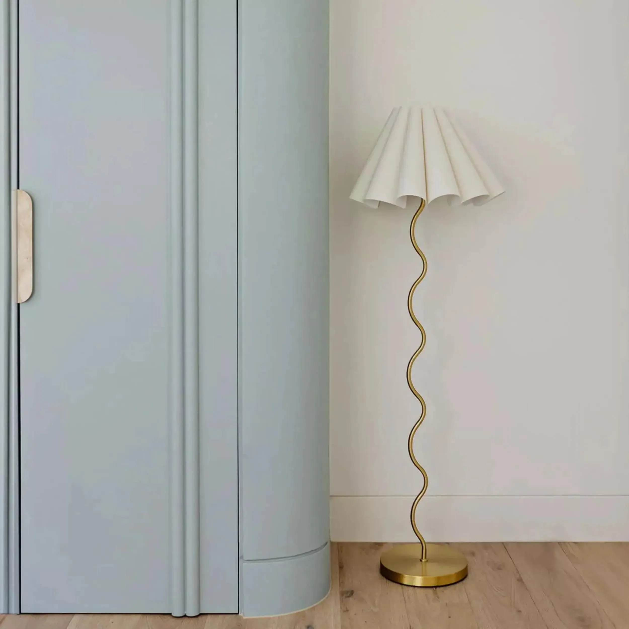 Cora Floor Lamp - Natural