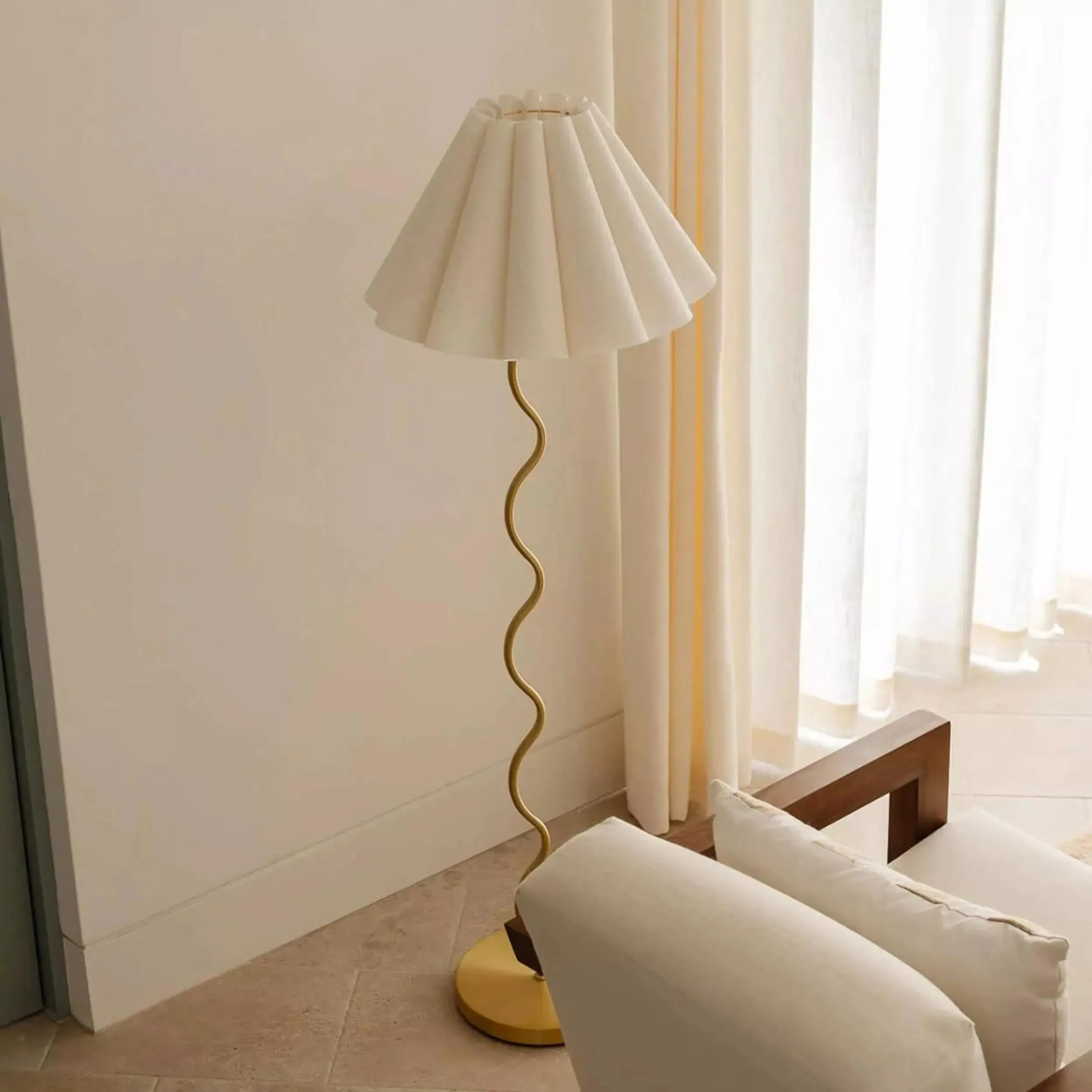 Cora Floor Lamp - Natural