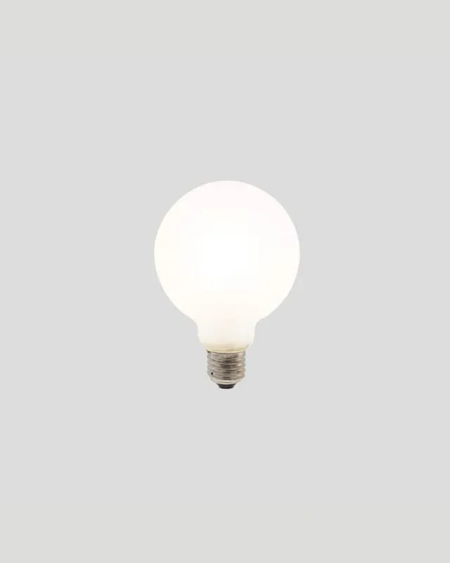 Dimmable E27 LED | G95 | 8W | 3000K