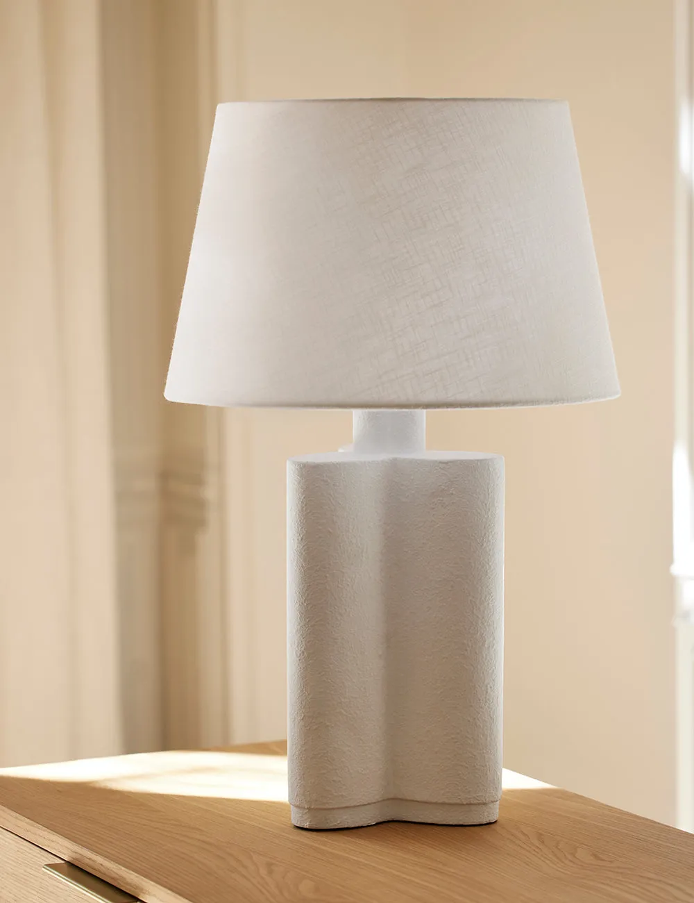 Duffy Table Lamp