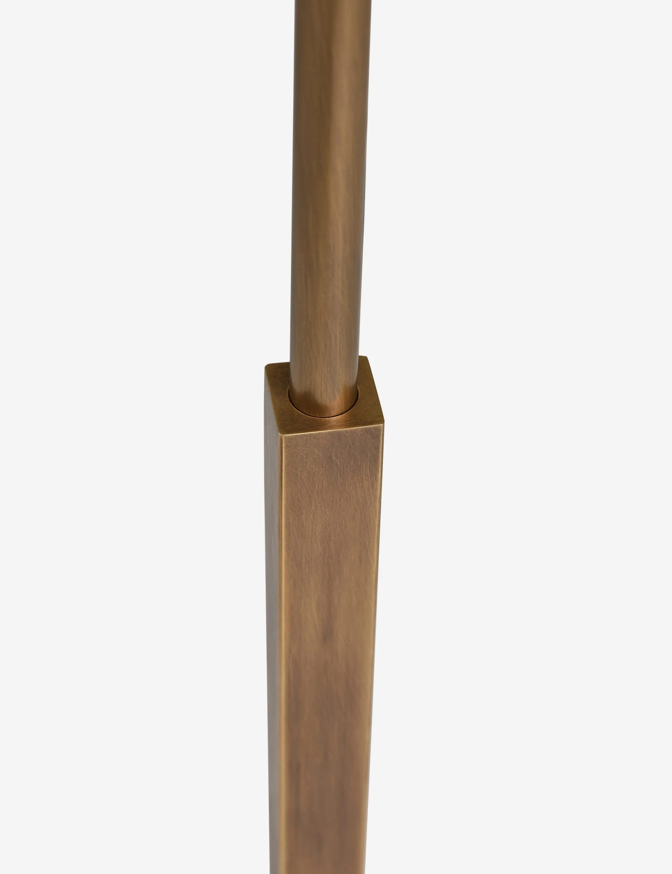 Ebele Floor Lamp