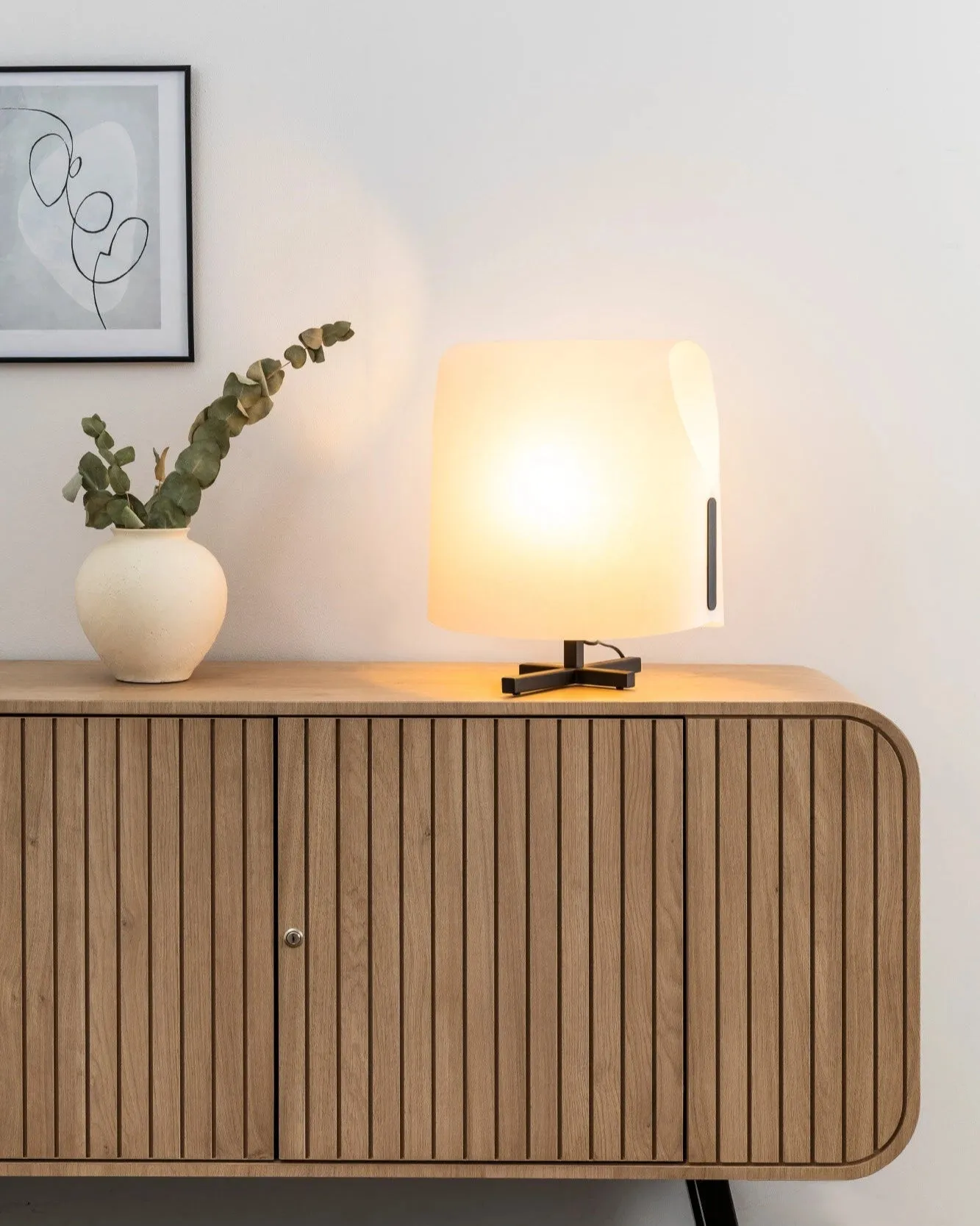 Folded Shade Table Lamp