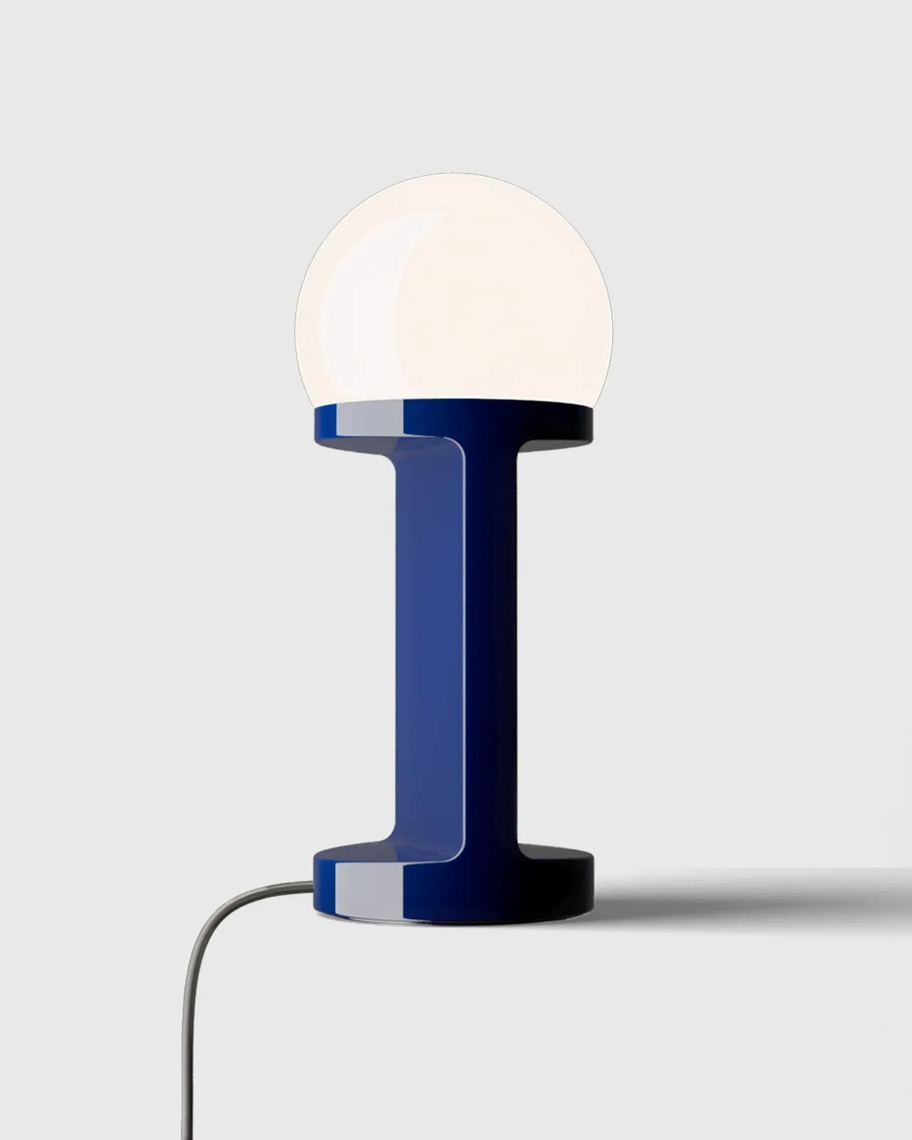 Geometric Glossy Ceramic Table Lamp