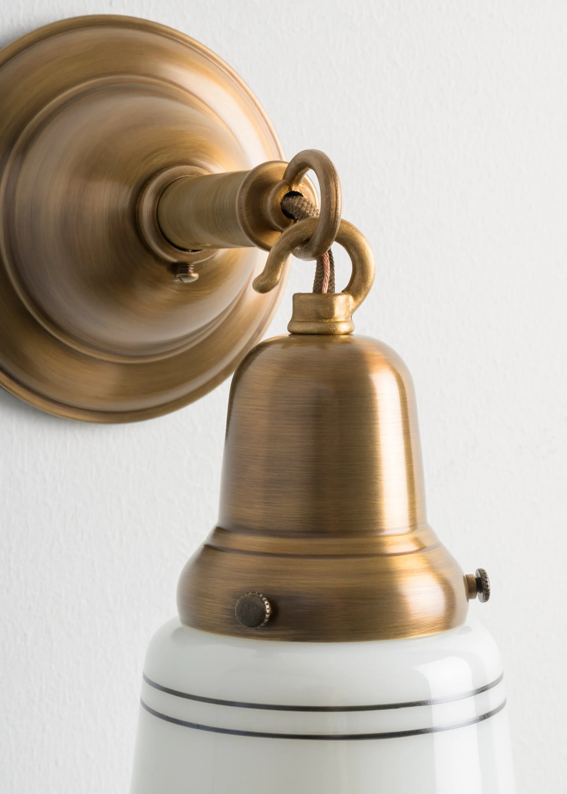 Historic Chain | Sconce