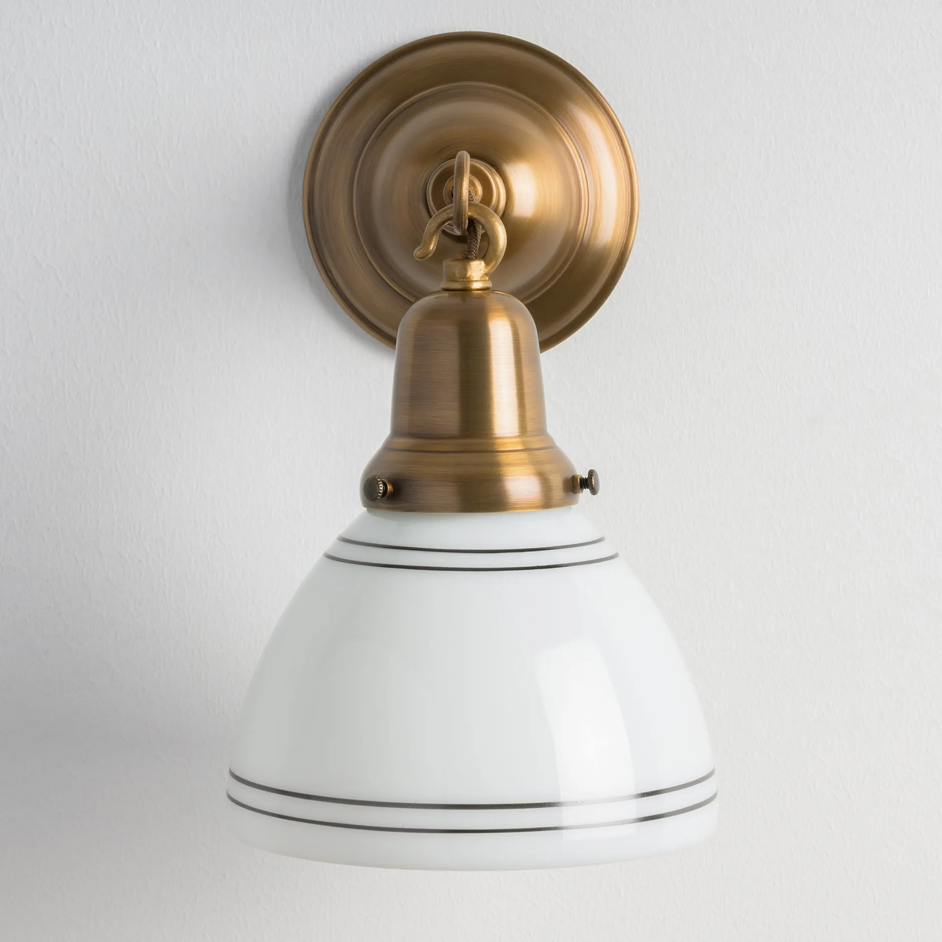 Historic Chain | Sconce