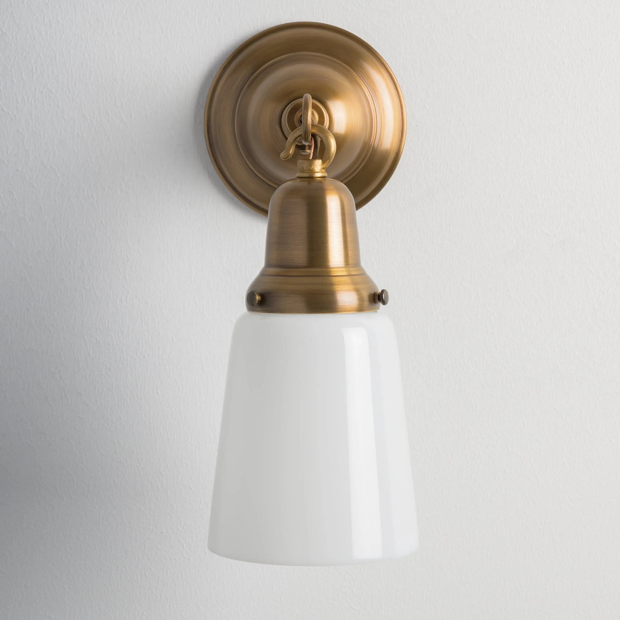 Historic Chain | Sconce