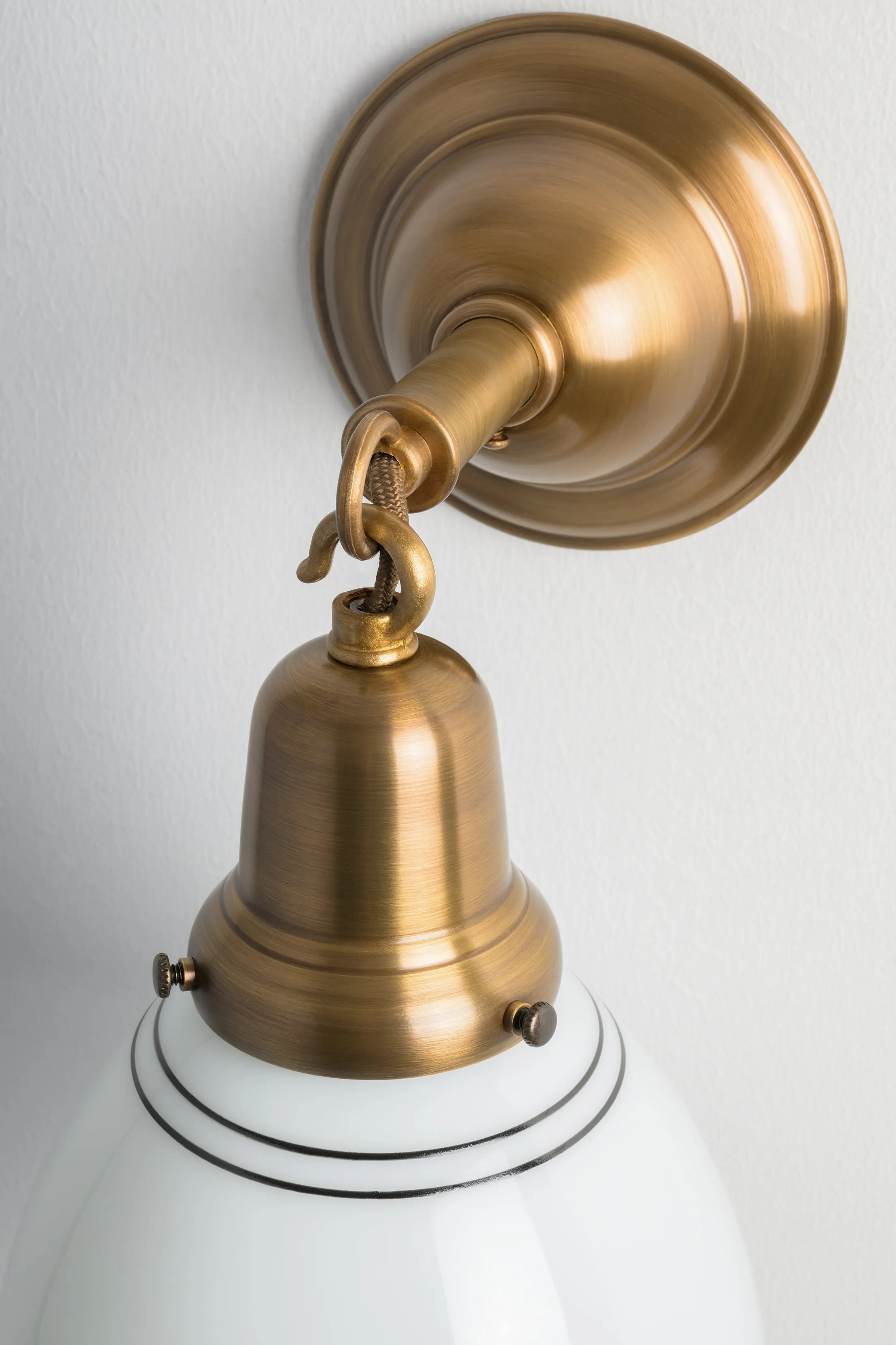 Historic Chain | Sconce