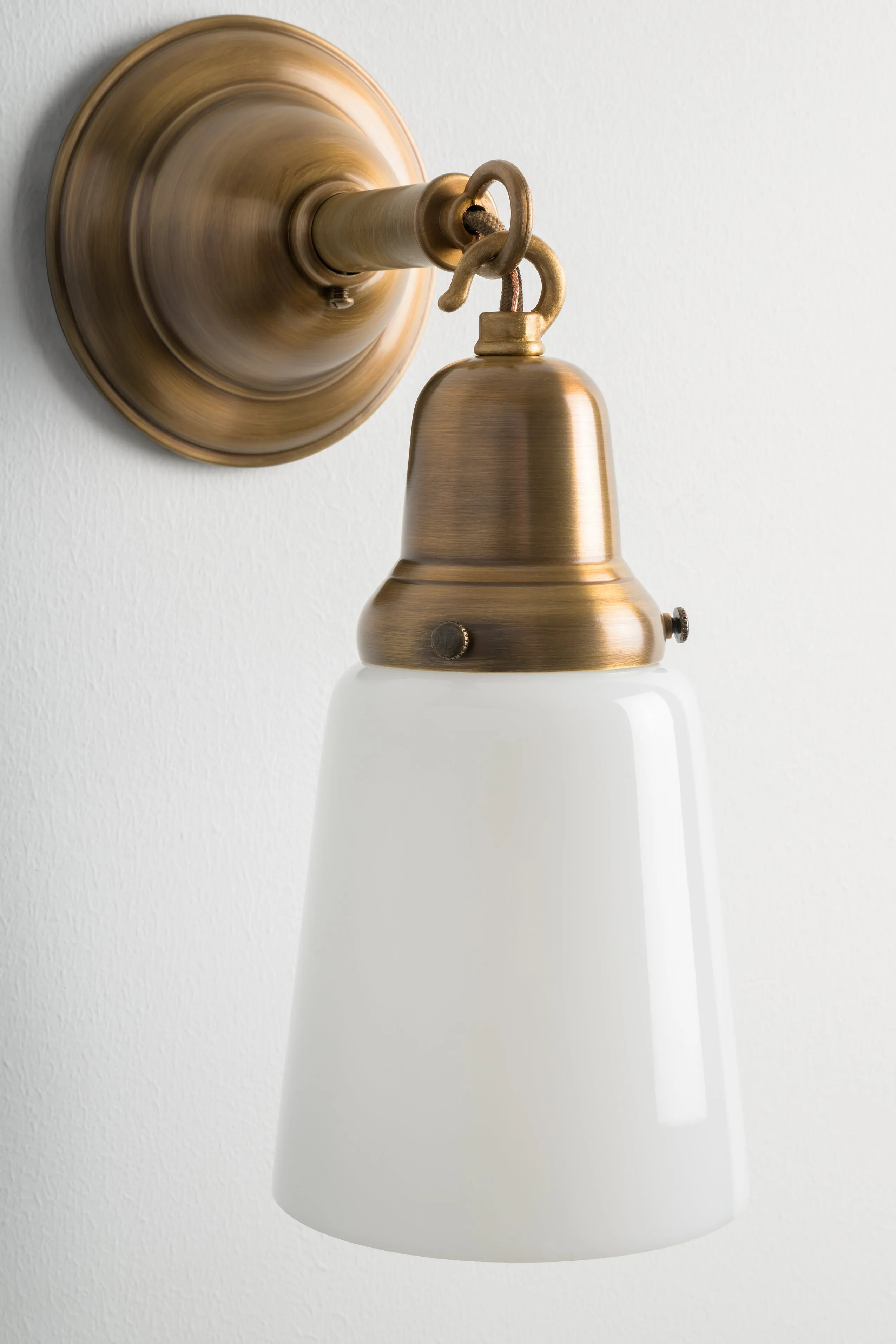 Historic Chain | Sconce