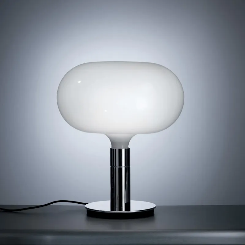 Mid-Century Modern Oval Table Lamp | AM1N