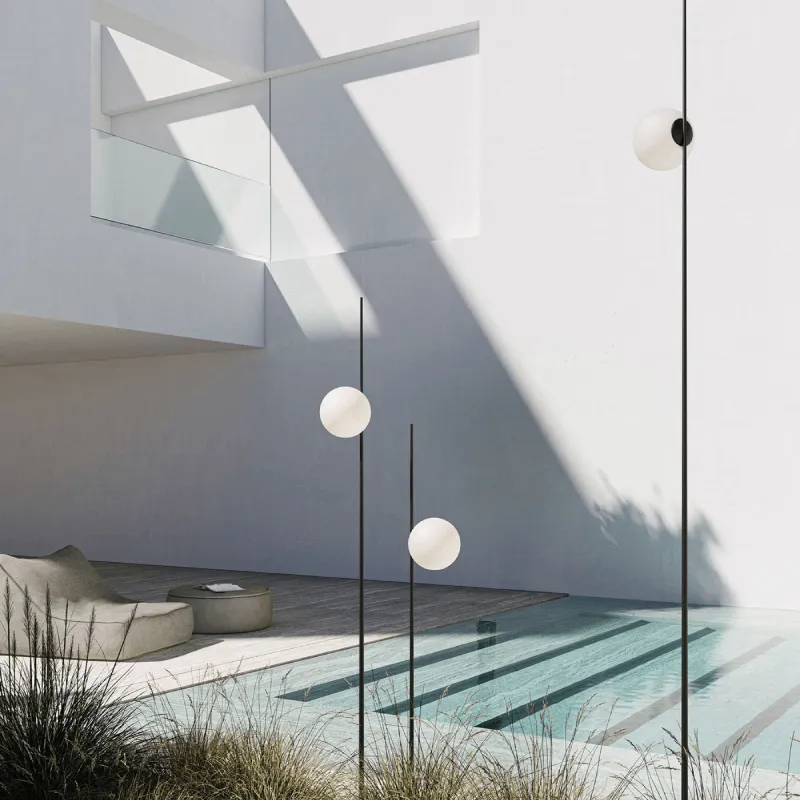 Minimalist Orb and Stem Bollard Light