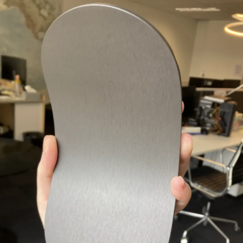 Modern Curved Wall Light
