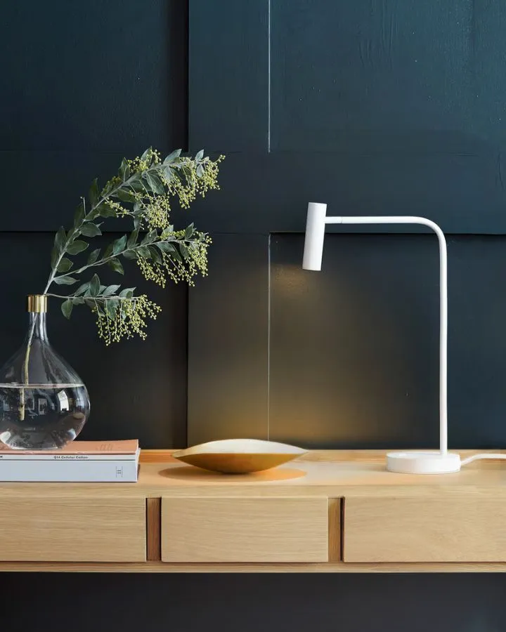 Modern Minimal Desk Lamp | Assorted Colours