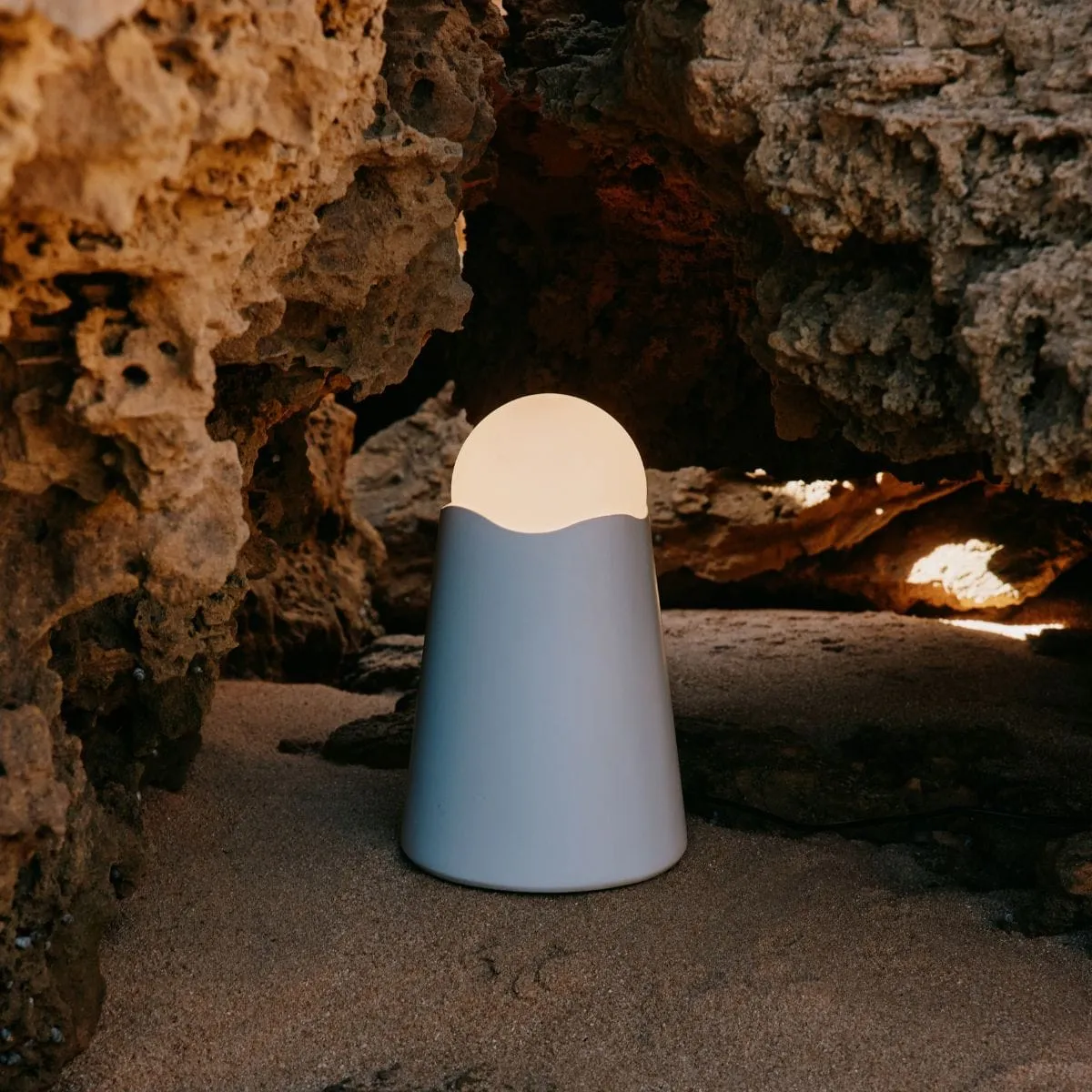 OLIVER LED TABLE LAMP