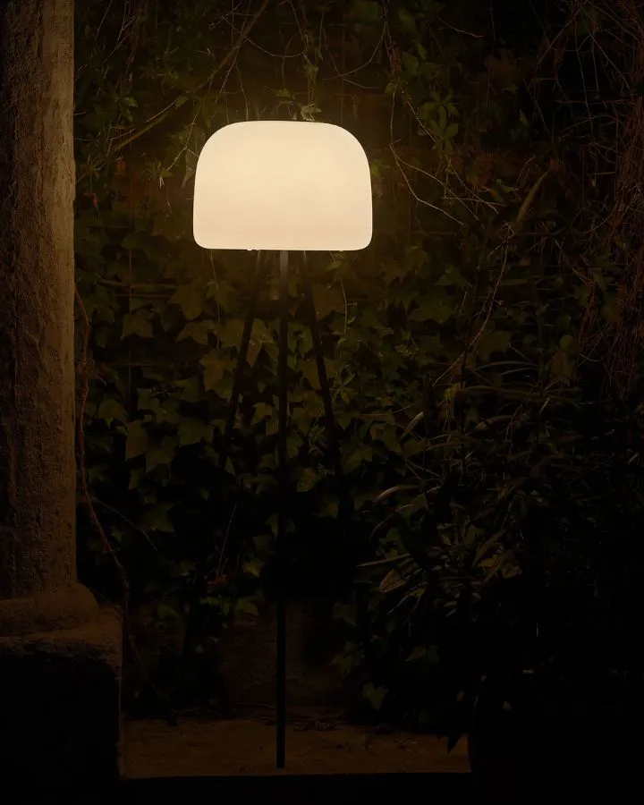 Scandinavian Transportable Floor Lamp
