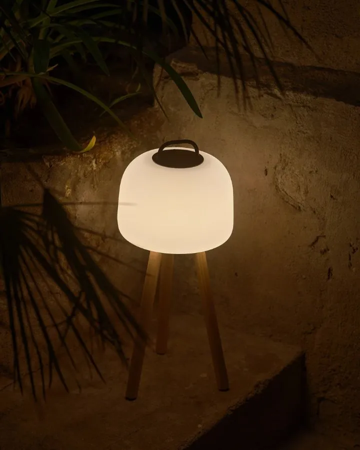 Scandinavian Transportable Table Lamp