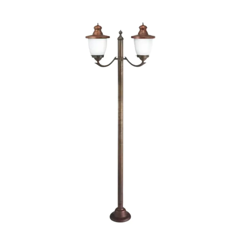 Traditional Italian Double Head Bollard Light