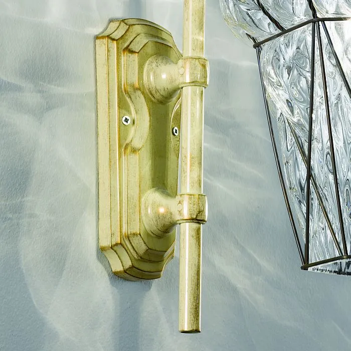 Venetian Outdoor Wall Light With Clear Crystal Diffuser