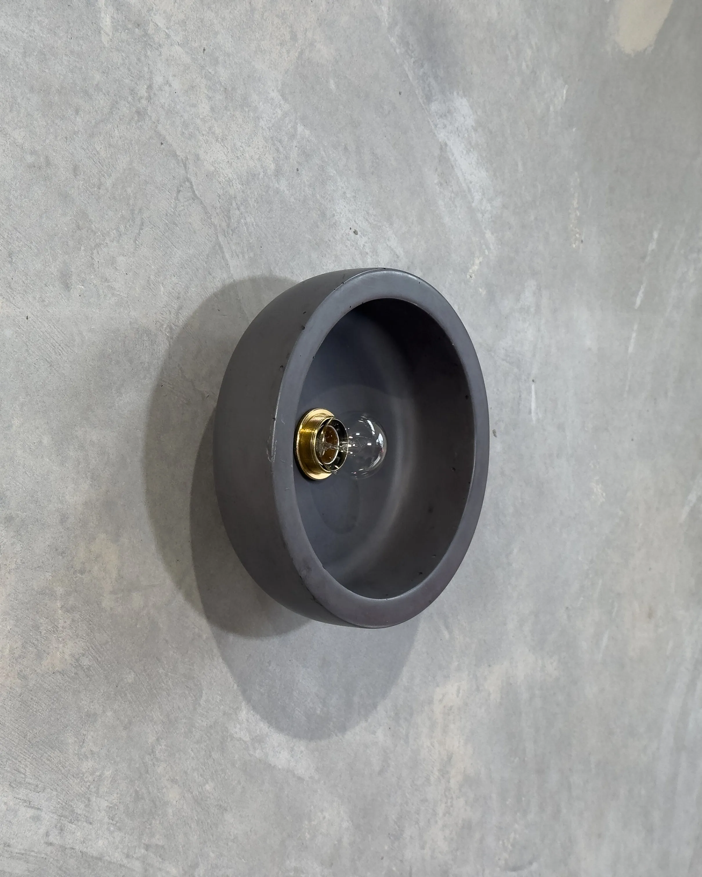 Wide Bowl Concrete Wall Light