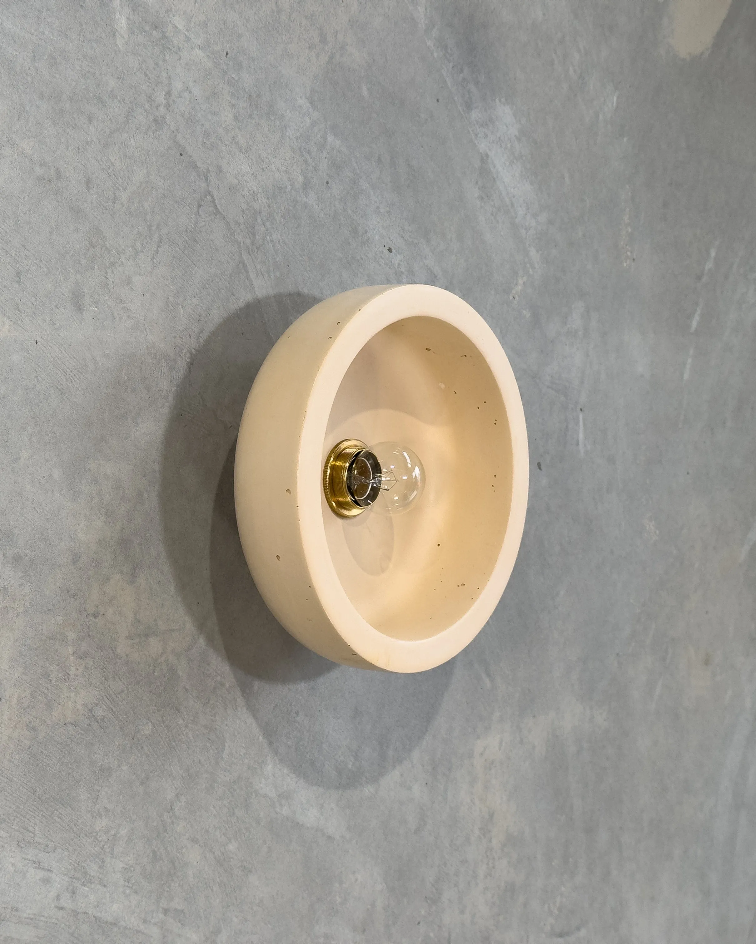 Wide Bowl Concrete Wall Light